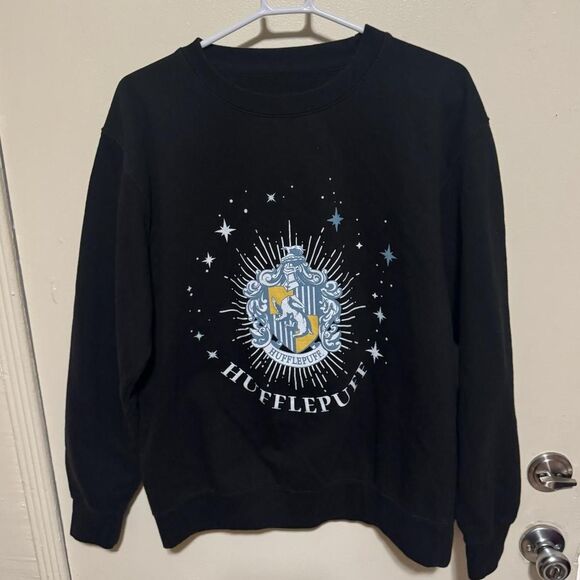 Harry Potter HufflePuff Crewneck size:Large - Picture 1 of 3